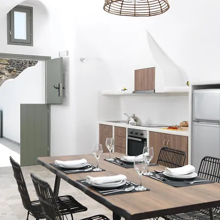 Drops Cave アパート